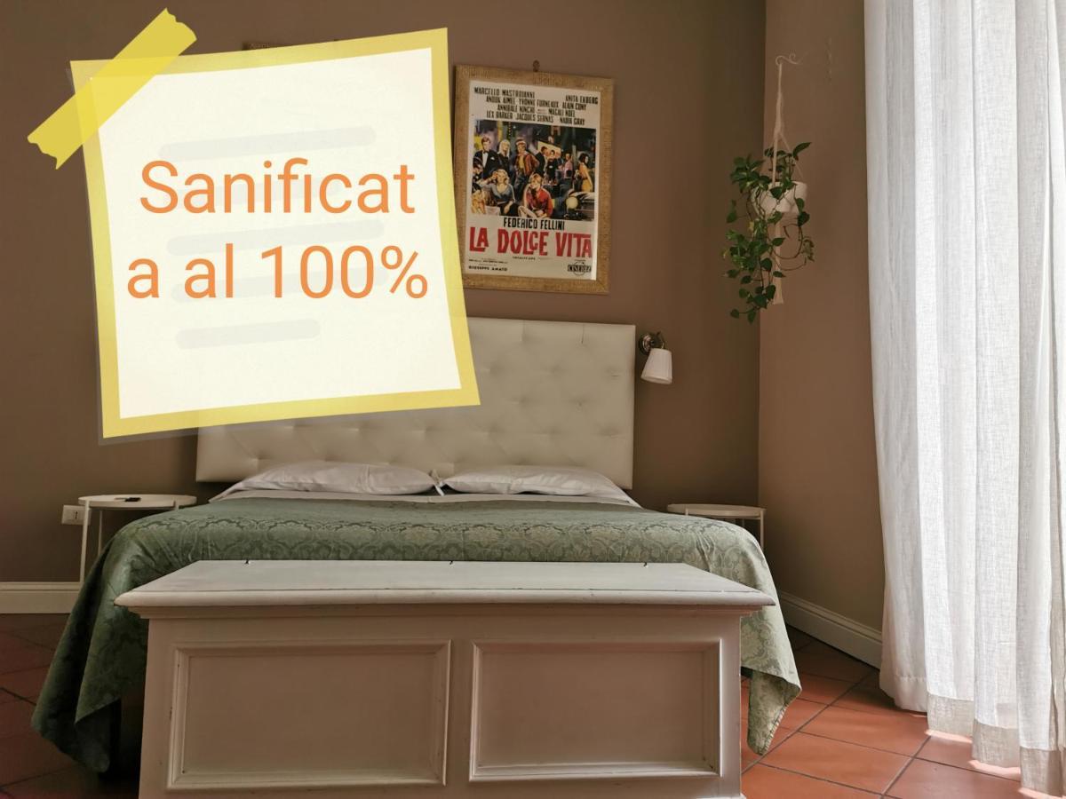 Bed Morelli 49 , Chiaia Naples Luaran gambar